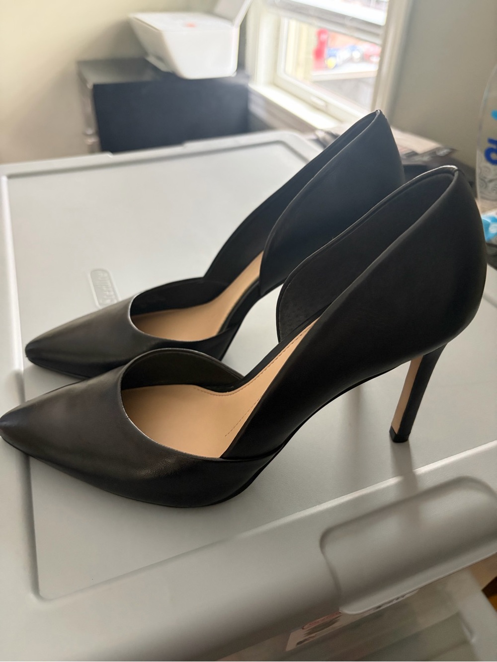 Gianni Bini Black Pointed Toe D'Orsay High Heels